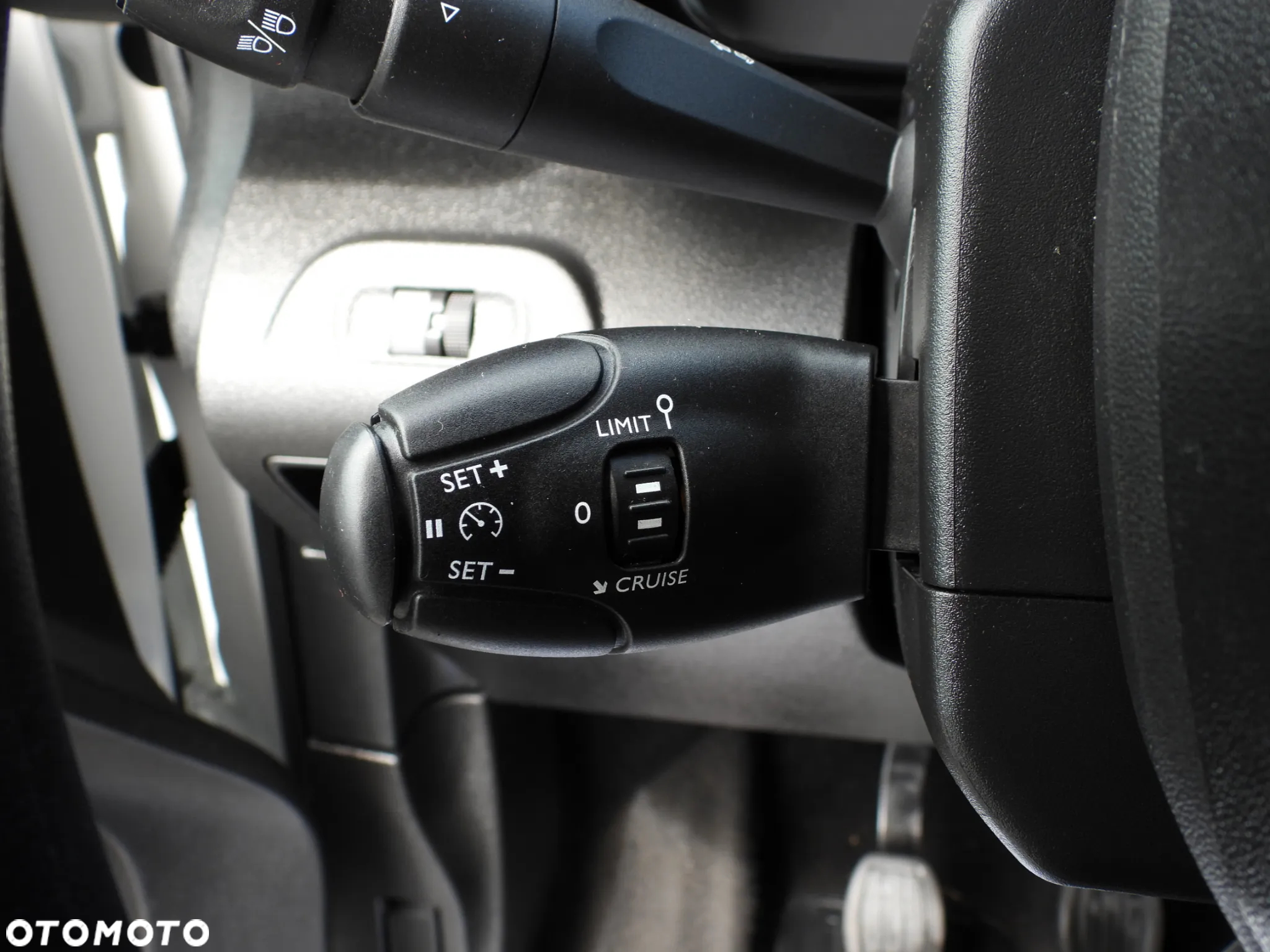 Toyota PROACE CITY  FURGON CHŁODNIA -15*C ZASILANIE 230V TEMPOMAT KLIMATYZACJA 100KM [ 975800 ] - 34