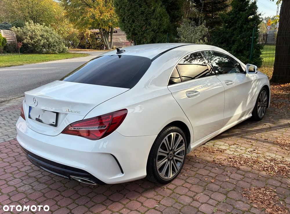 Mercedes-Benz CLA - 4
