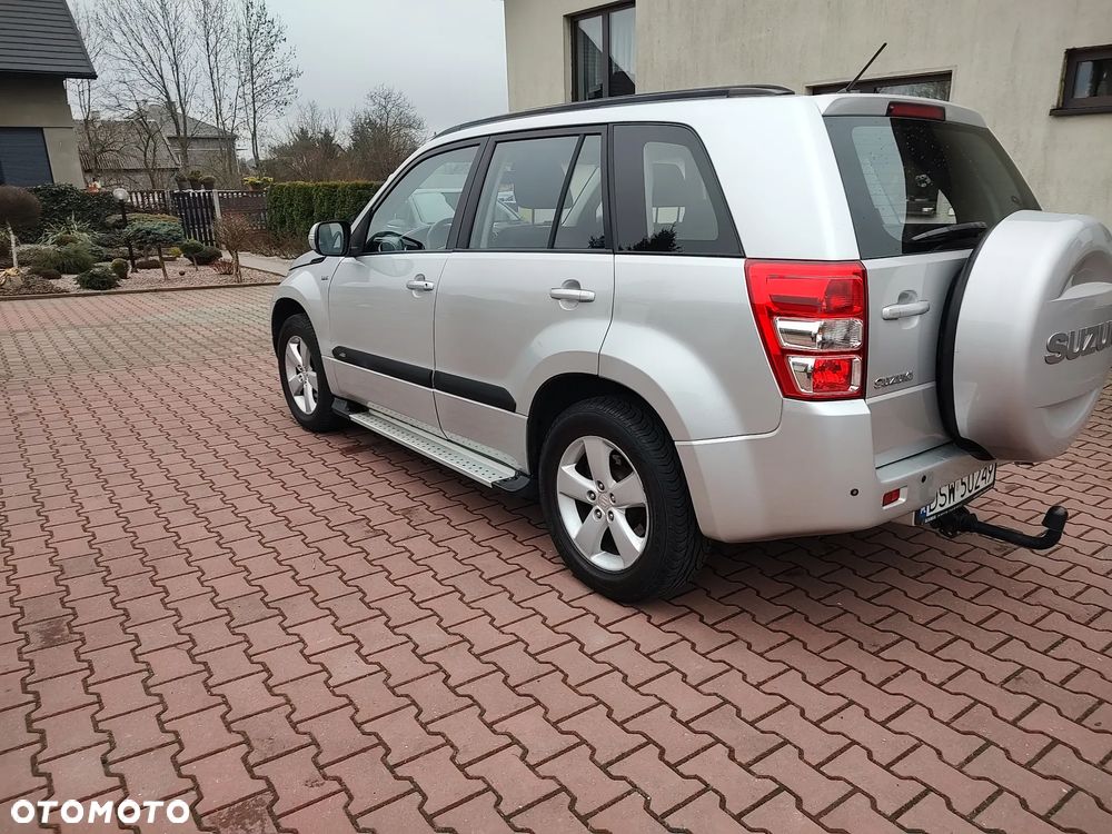 Suzuki Grand Vitara 1.9 DDiS Elegance EU5 - 6