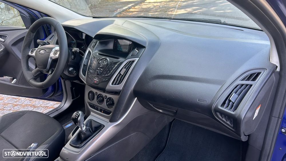 Ford Focus - 9