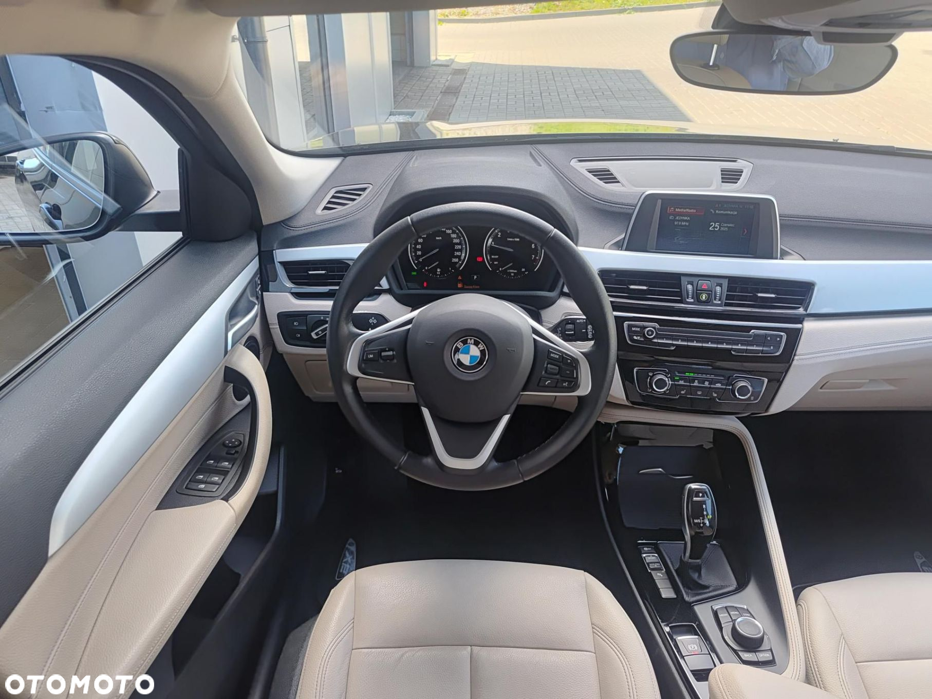 BMW X2 sDrive18i Advantage - 25