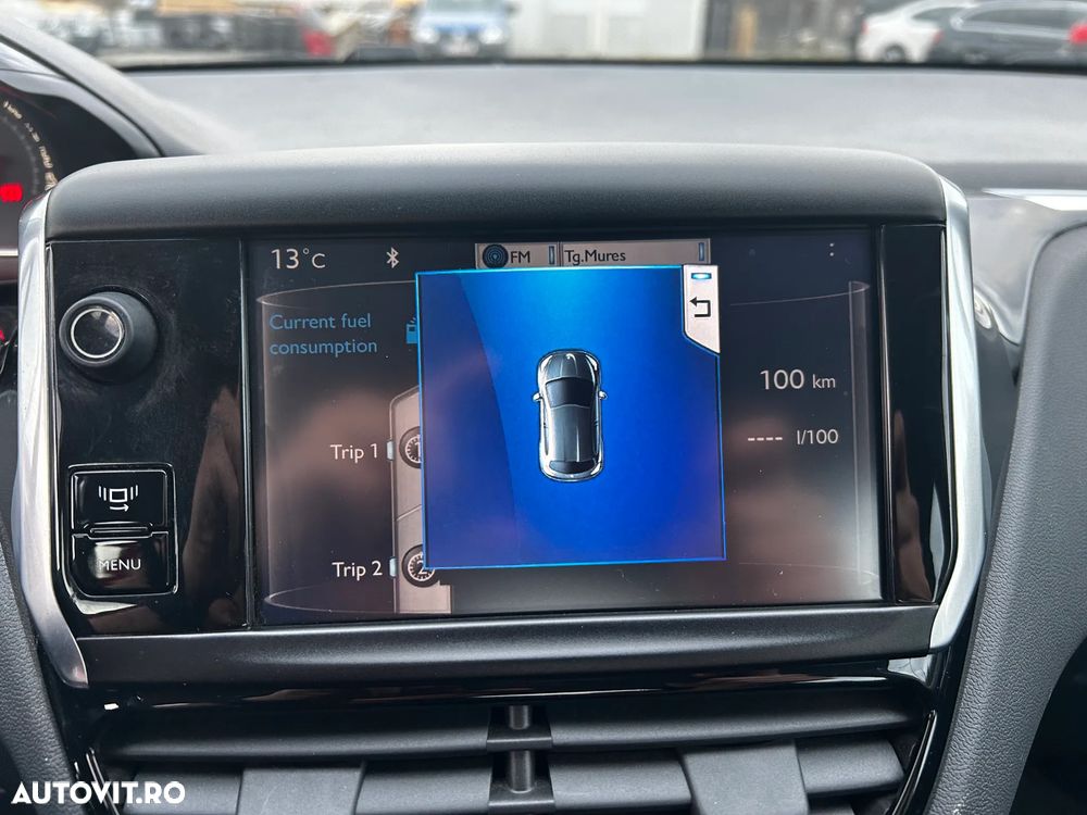 Peugeot 208 95 VTI Allure - 21