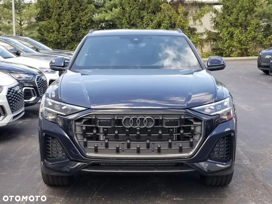 Audi Q8 - 3