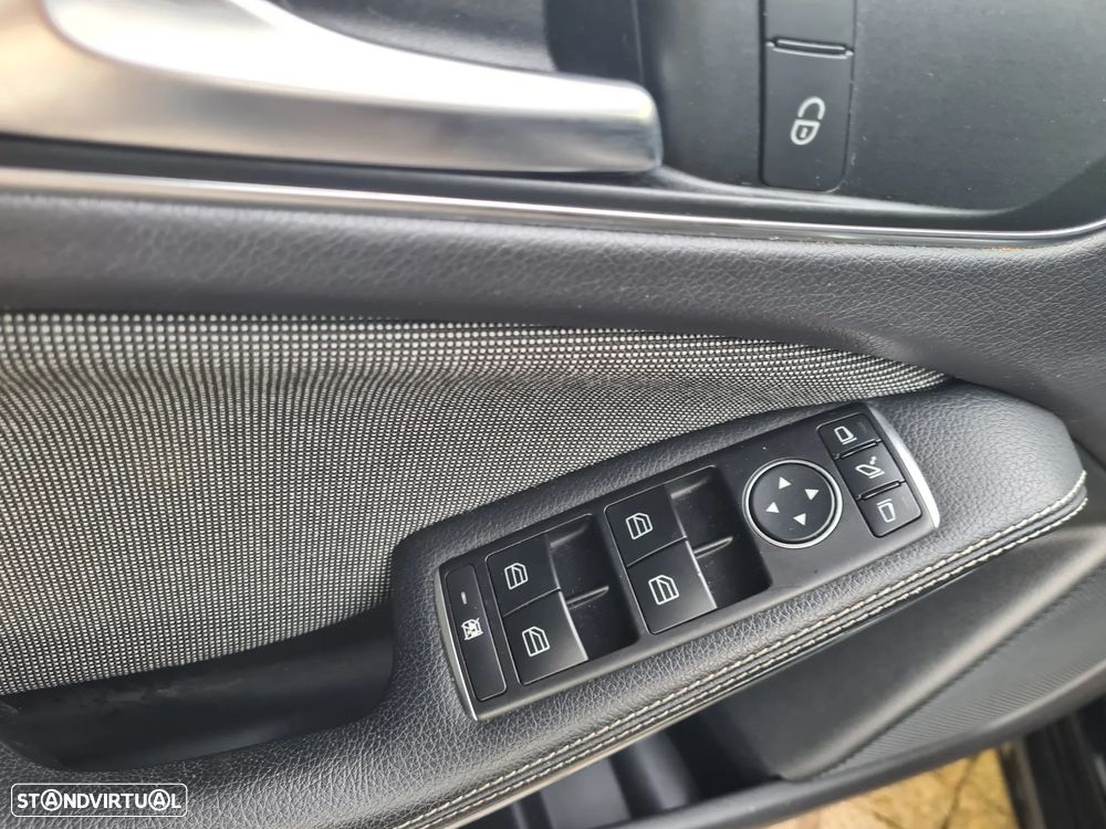 Mercedes-Benz A 180 d Urban - 21