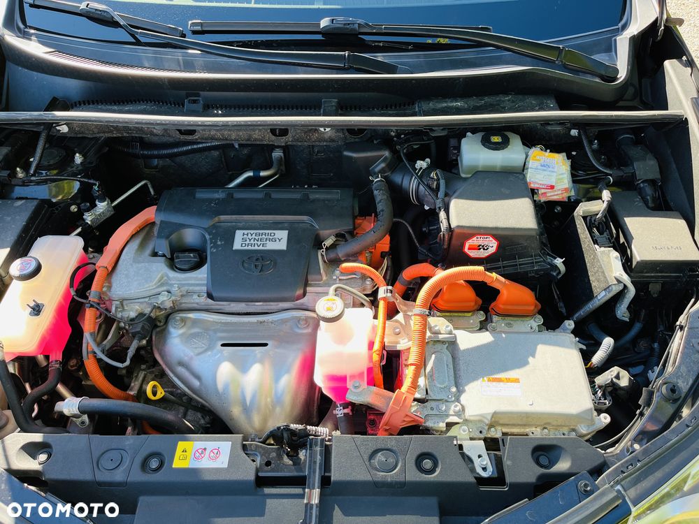 Toyota RAV4 - 16