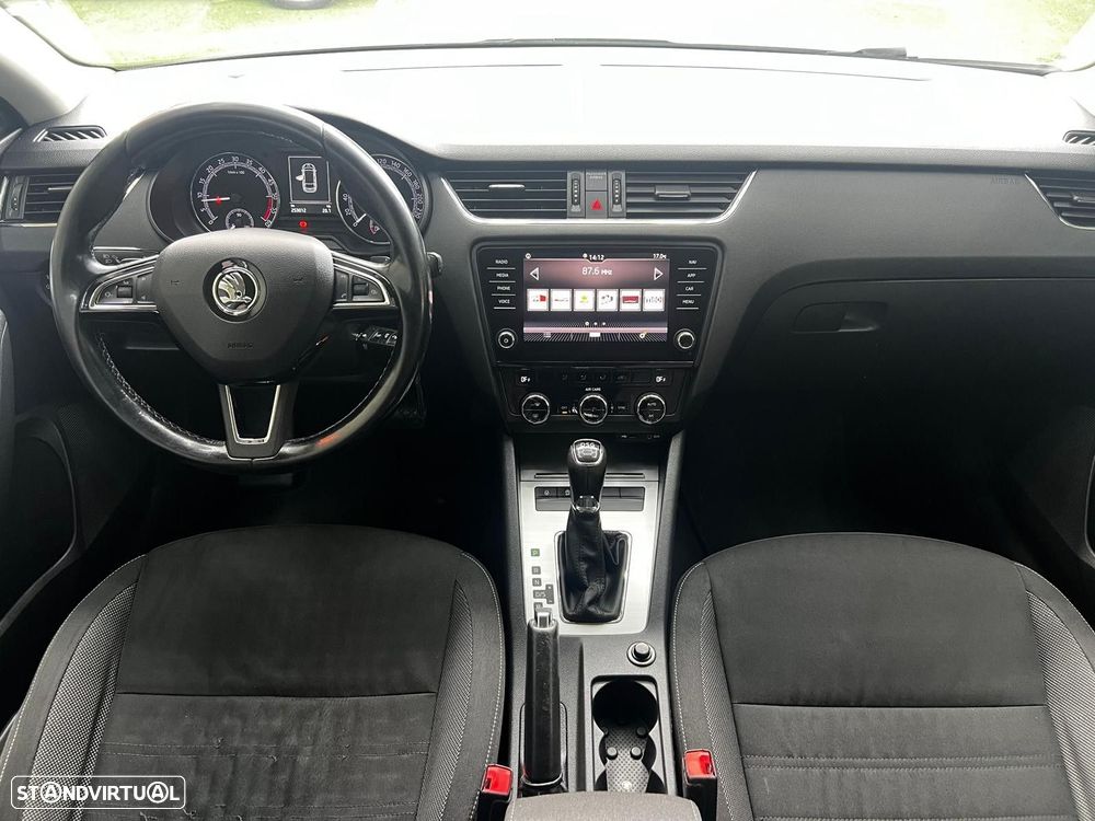 Skoda Octavia 1.6 TDI Style DSG - 20