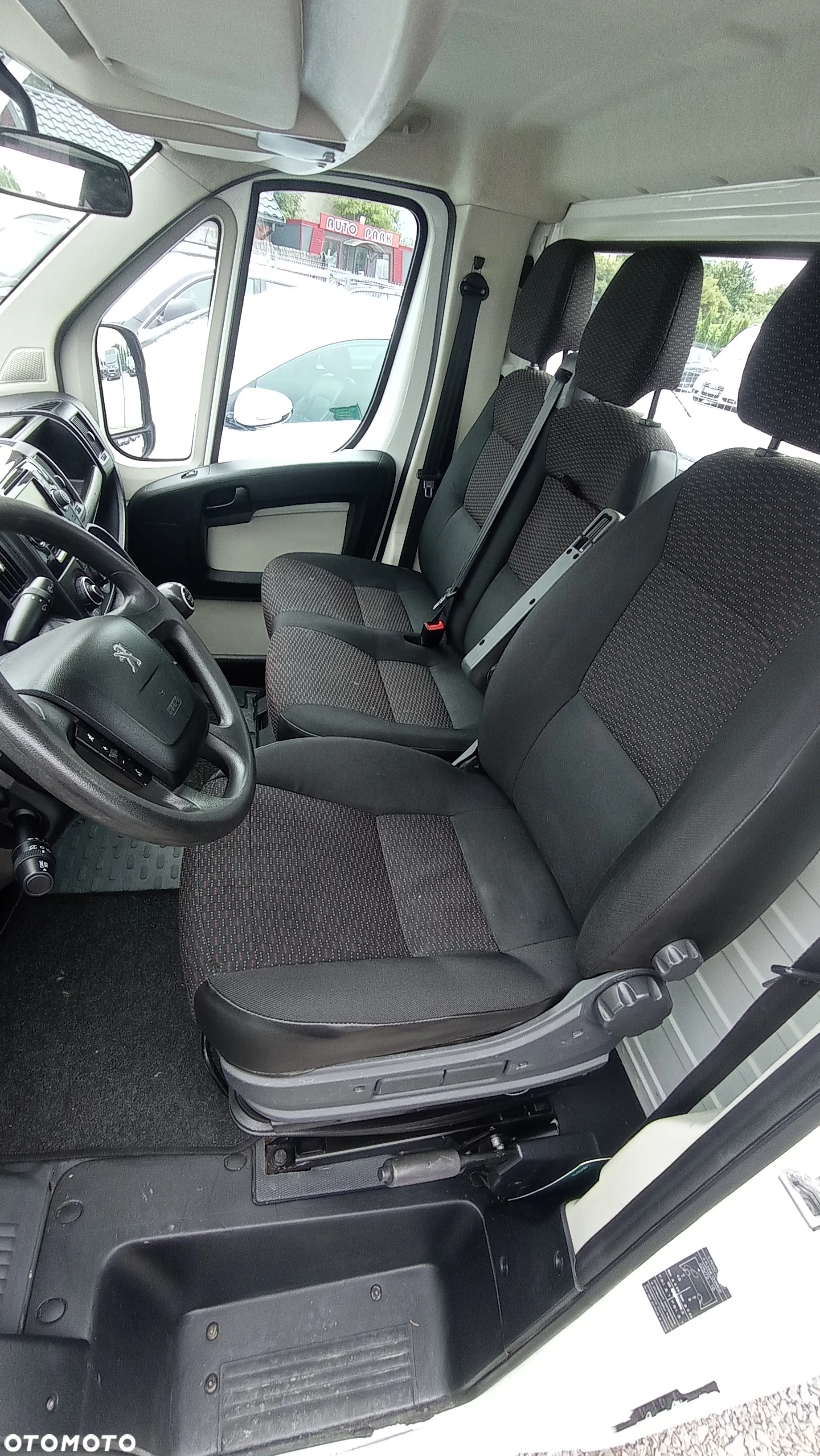 Peugeot Boxer - 8
