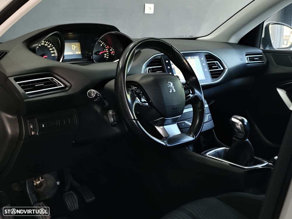 Peugeot 308 SW e-HDi 115 Stop & Start Active - 25