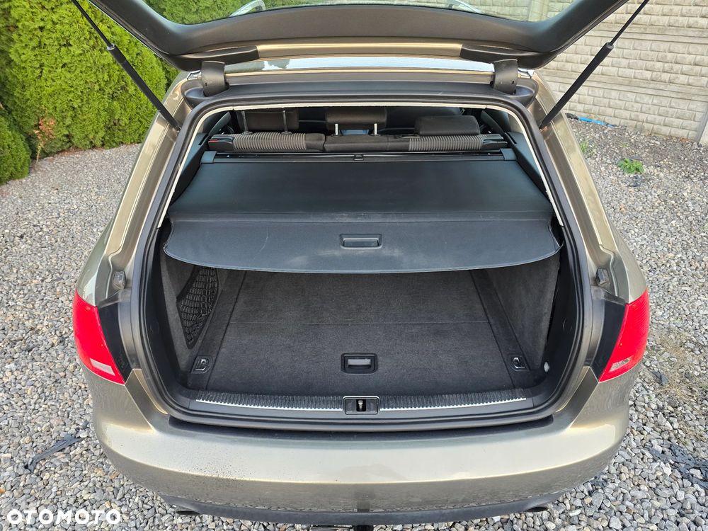 Audi A4 Avant 1.8 T quattro - 17
