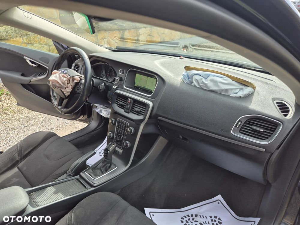 Volvo V40 D2 Geartronic Momentum - 13