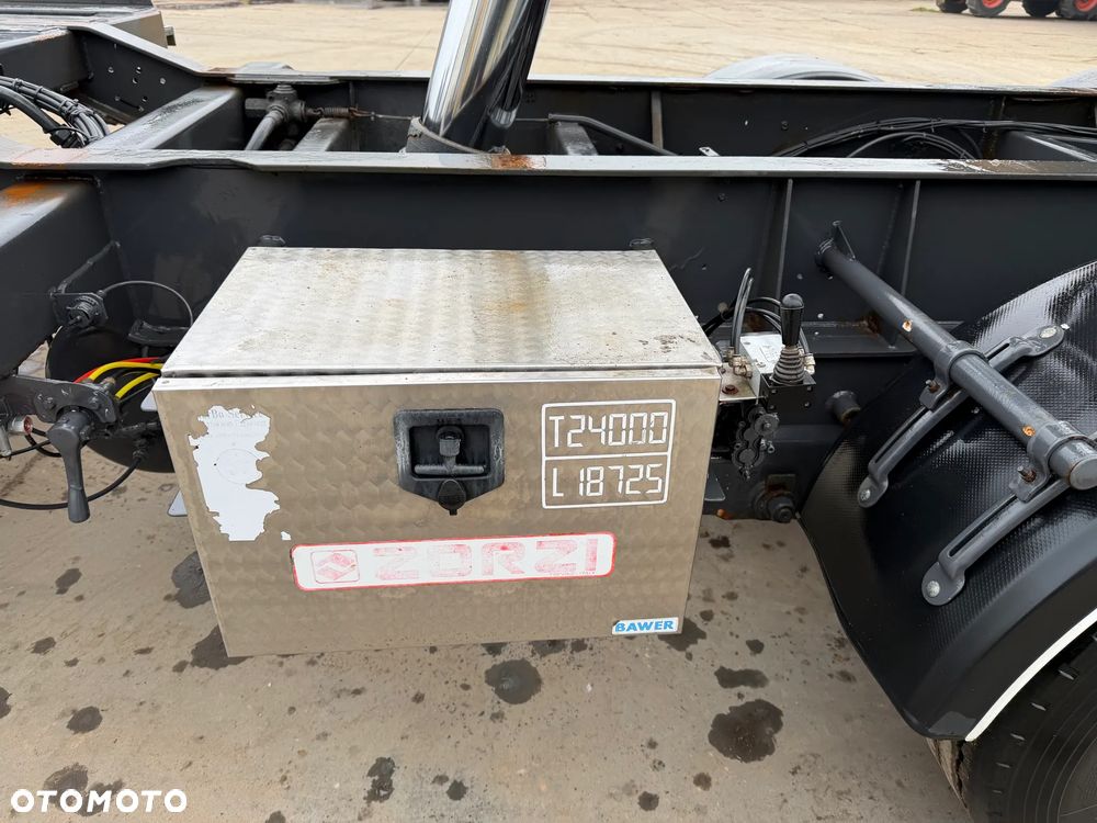 Zorzi Przyczepa Hakowiec Wywrotka do Przewozu Kontenerów 6,50 m - 7,00 m - 20