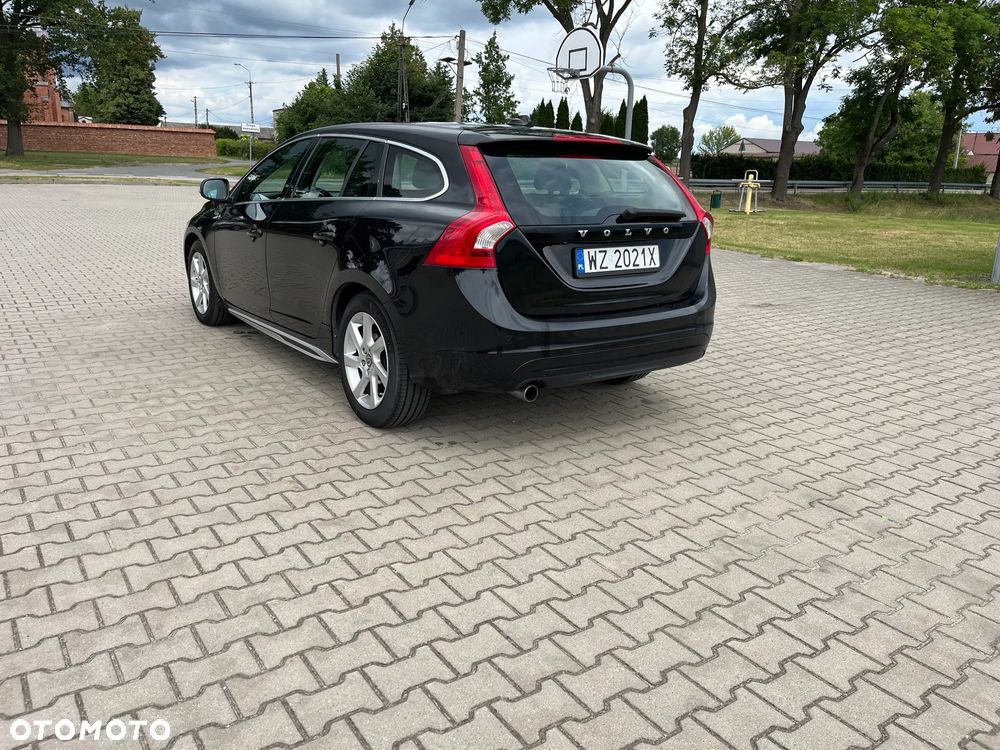 Volvo V60 D2 - 7