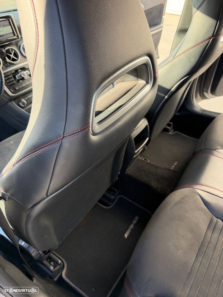 Mercedes-Benz A 200 - 40