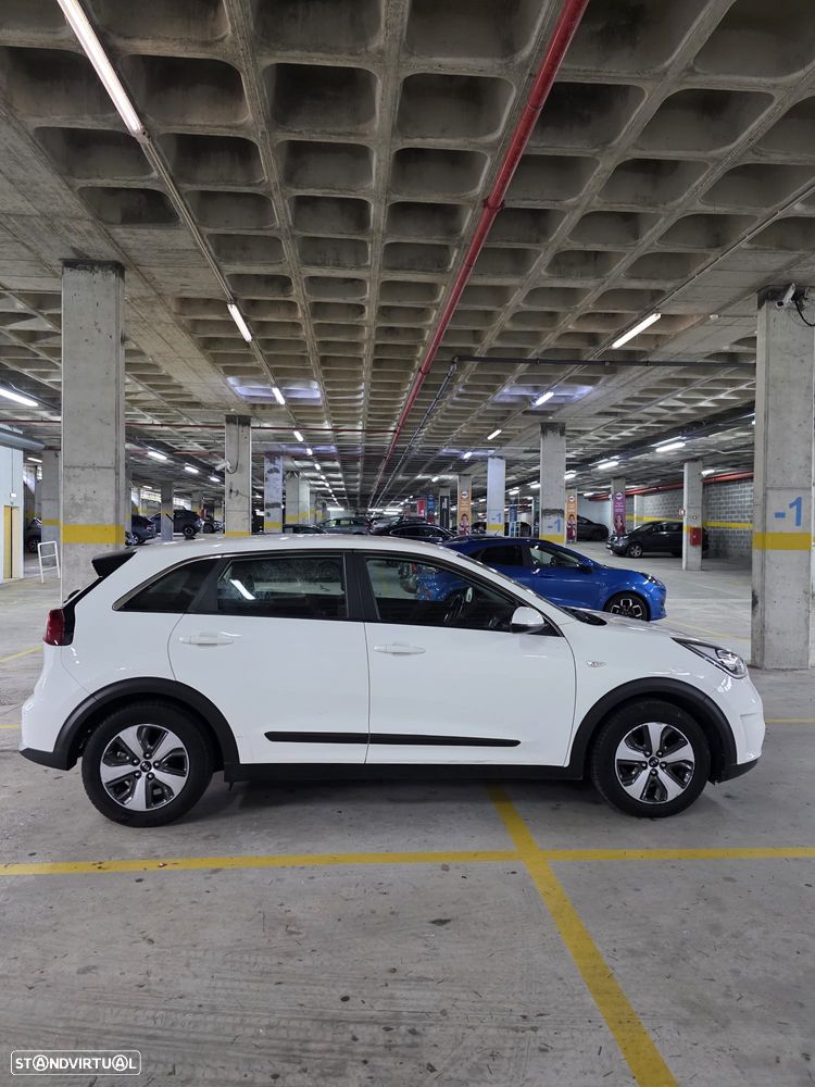 Kia Niro 1.6 GDi HEV - 10