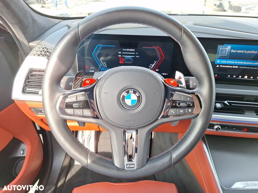 BMW XM - 8