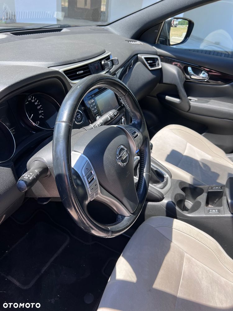 Nissan Qashqai - 12