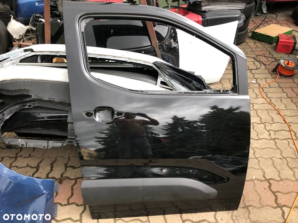 DRZWI przednie prawe tyl tylnie PRZESUWNE BERLINGO IV PARTNER COMBO E 18- - 2
