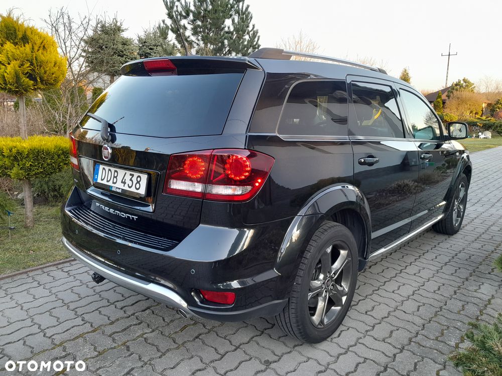 Fiat Freemont 2.0 Multijet 16V DPF Automatik Allrad Cross - 2