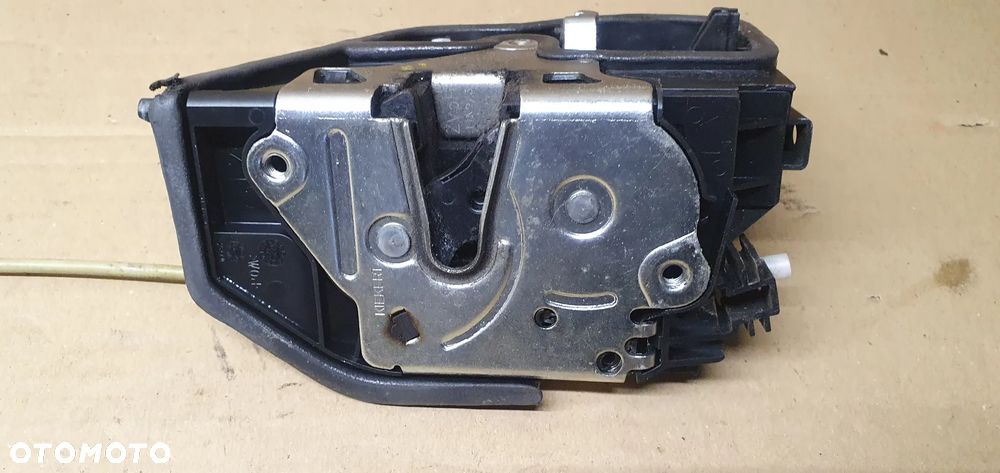 Zamek lewy przód przedni lewy BMW I E81 E87 EU 7229461 - 2