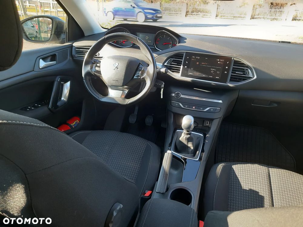 Peugeot 308 1.5 BlueHDi Business Line S&S - 19