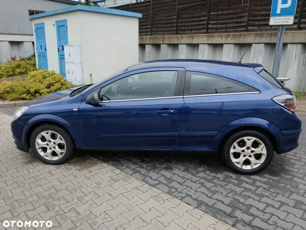 Opel Astra 1.9 CDTI DPF Edition - 8