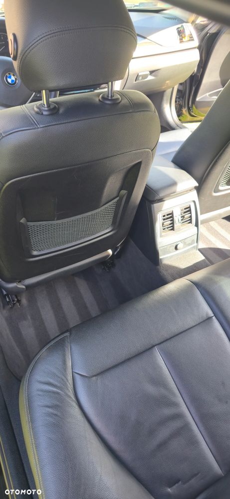 BMW Seria 3 320d Luxury Line - 8