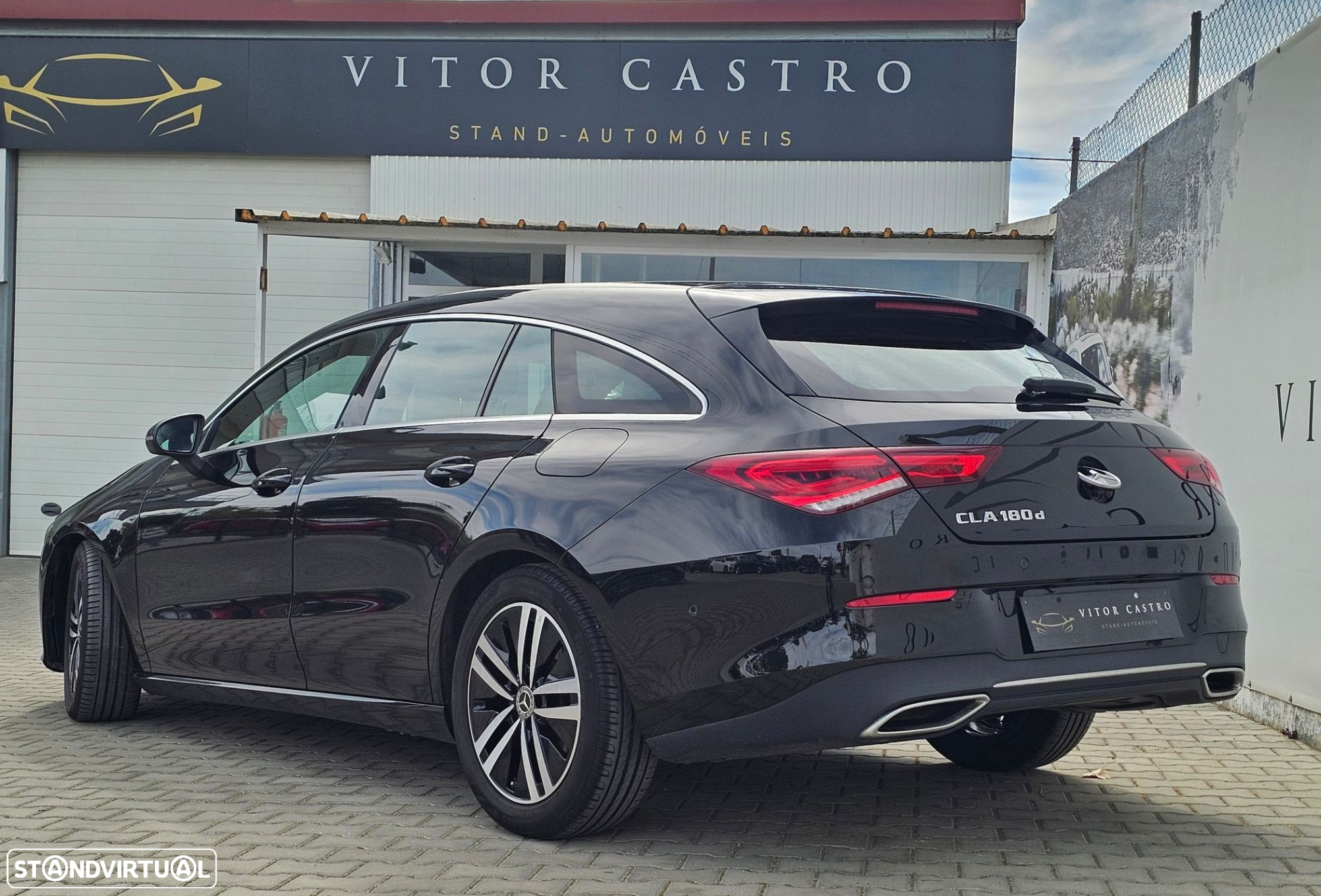Mercedes-Benz CLA 180 d Shooting Brake Progressive - 36