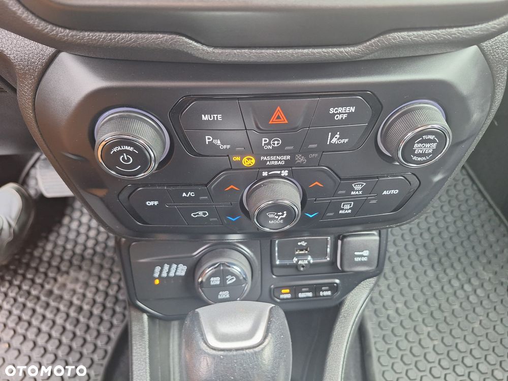 Jeep Renegade 1.3 T-GDI 4xe Automatik S-Edition - 25