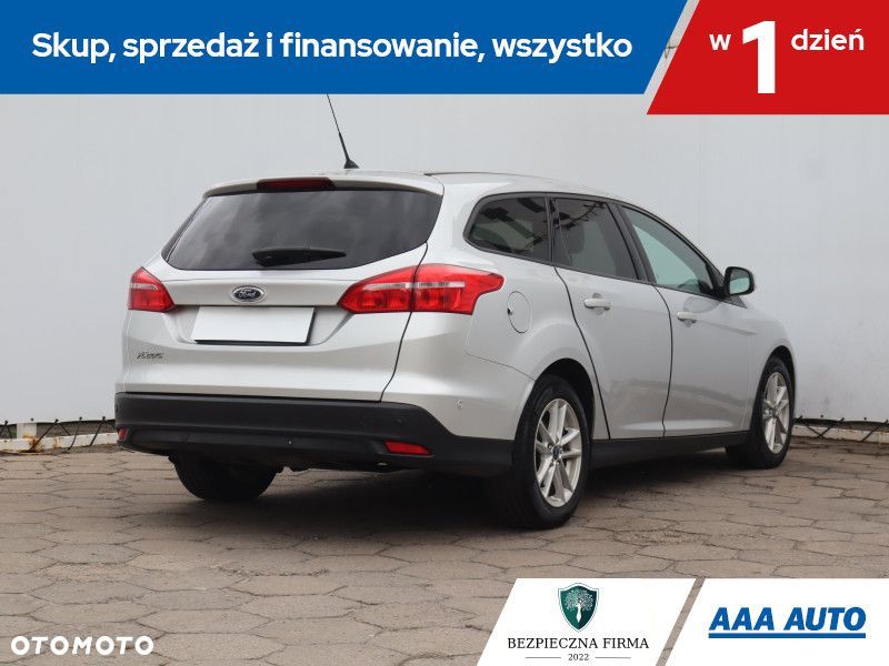 Ford Focus SW - 7
