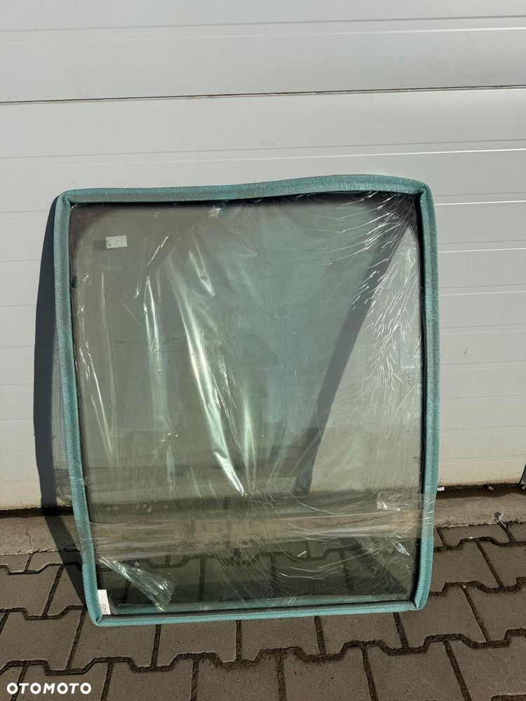 Szyba czołowa koparka Liebherr nr 10664698 - 8