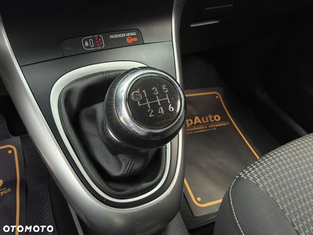 Toyota Verso 1.8 Prestige EU5 7os - 29