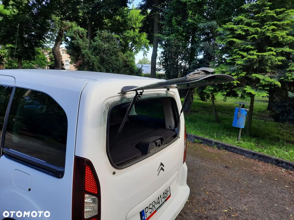 Citroën Berlingo Multispace BlueHDi 100 S&S ETG6 90 Jahre - 8