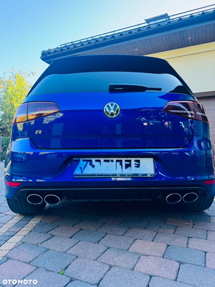 Volkswagen Golf - 8