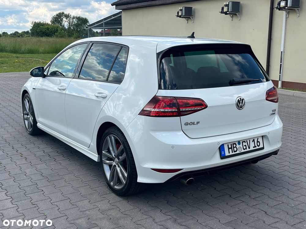 Volkswagen Golf 1.6 TDI BlueMotion Technology Lounge - 3