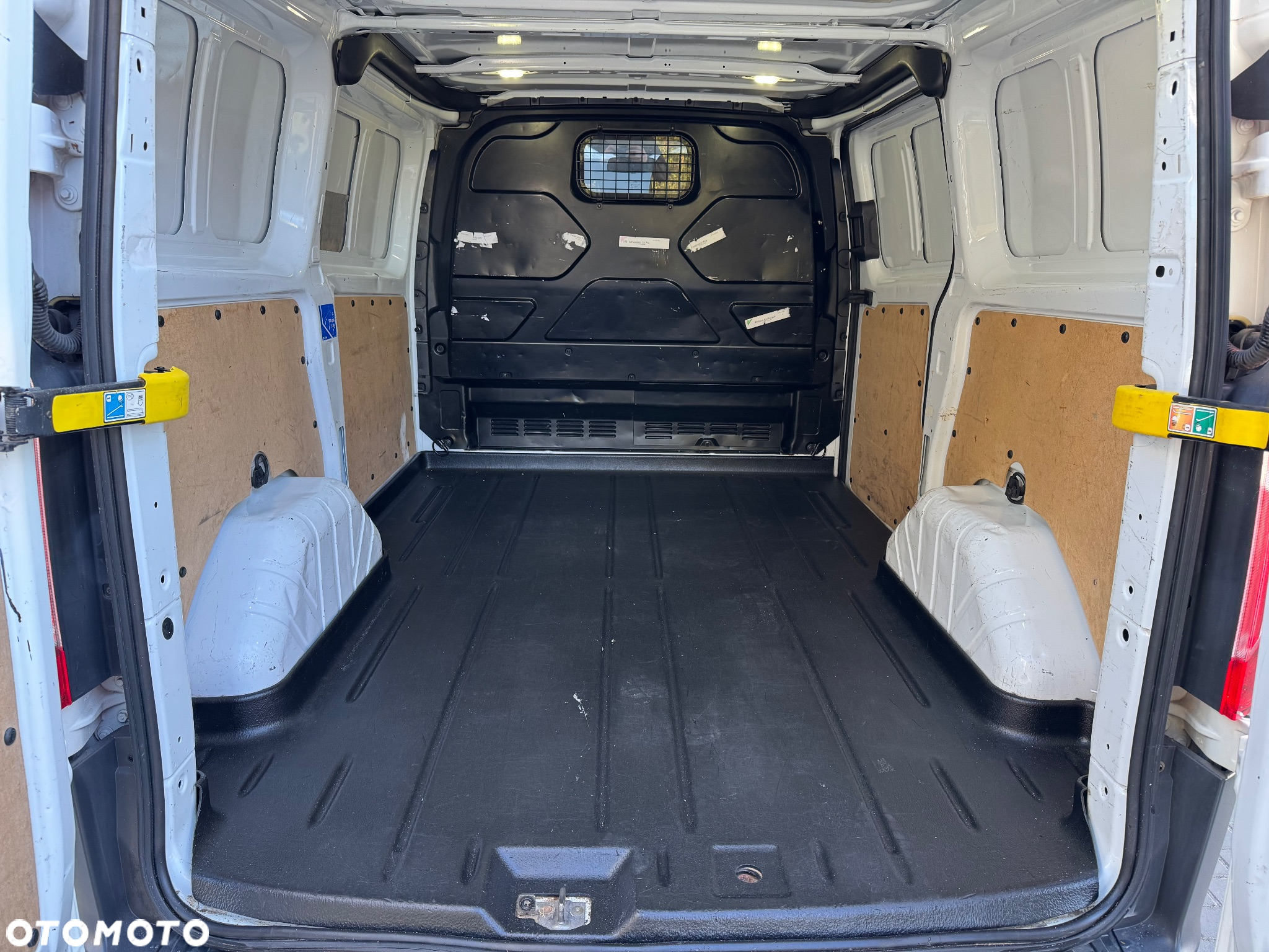 Ford Transit Custom - 9