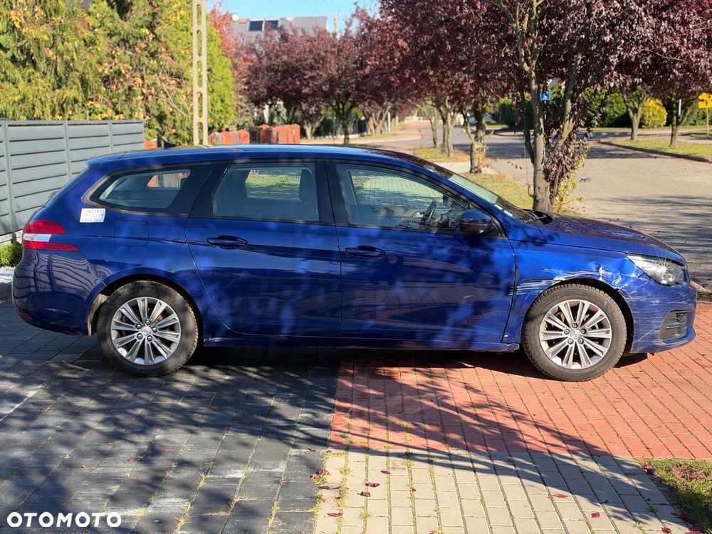 Peugeot 308 2019 photo 4