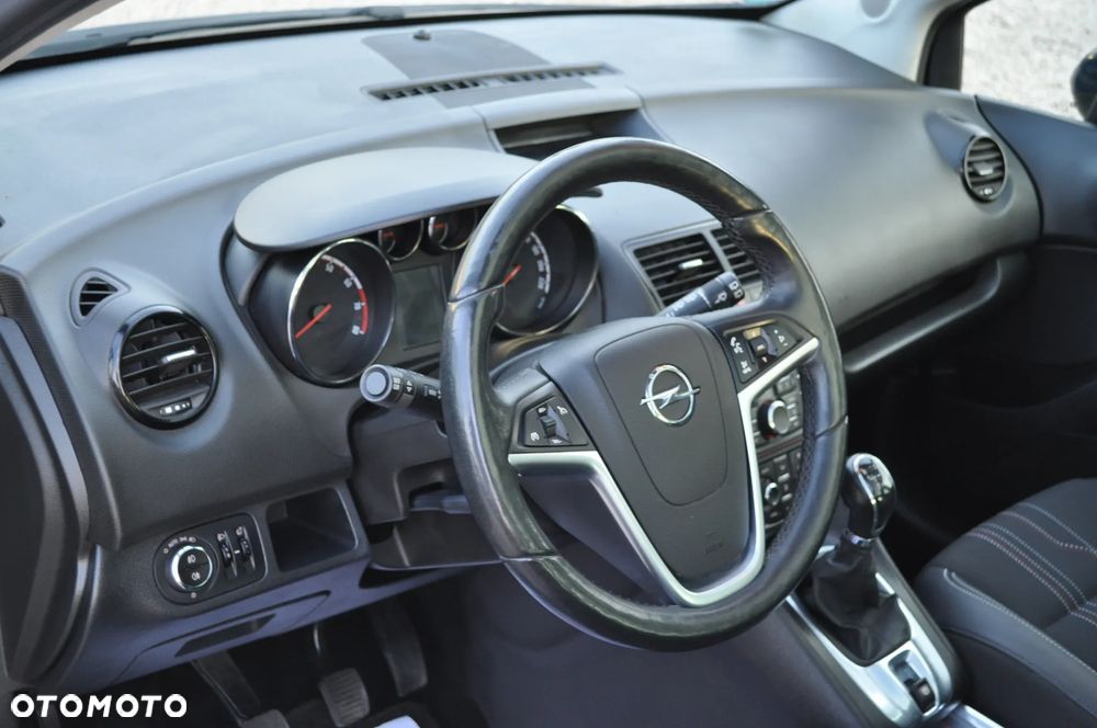 Opel Meriva 1.4 150 Jahre - 18