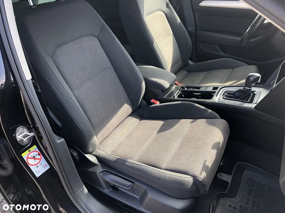 Volkswagen Passat 2.0 TDI BMT Comfortline DSG - 32