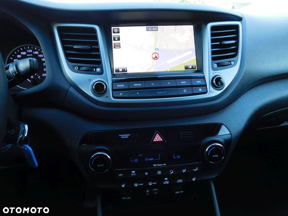 Hyundai Tucson blue 1.7 CRDi 2WD Style - 10