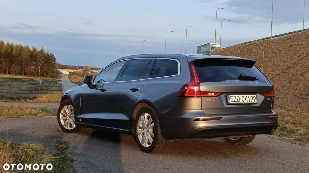 Volvo V60 - 13