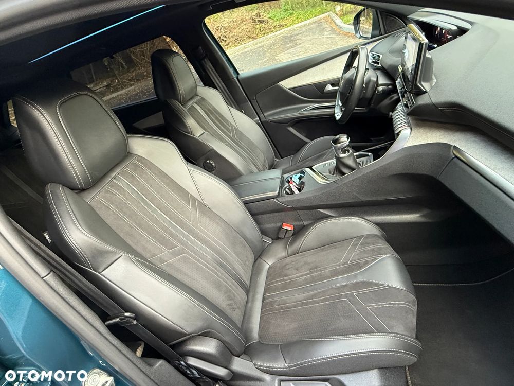 Peugeot 5008 1.5 BlueHDi GT S&S - 24