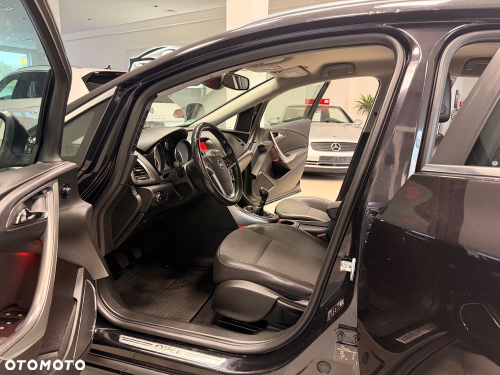Opel Astra 1.4 T Executive S&S - 13