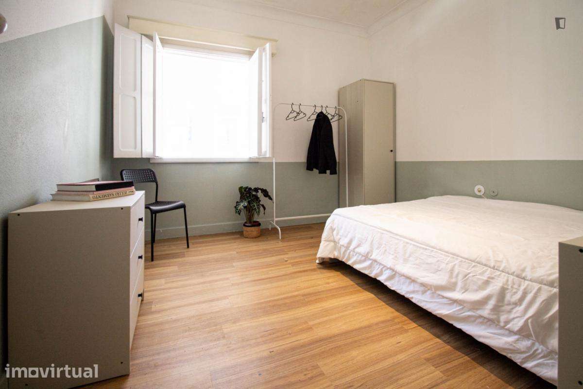 Quarto - localizado em Guimaraes - Grande imagem: 2/13