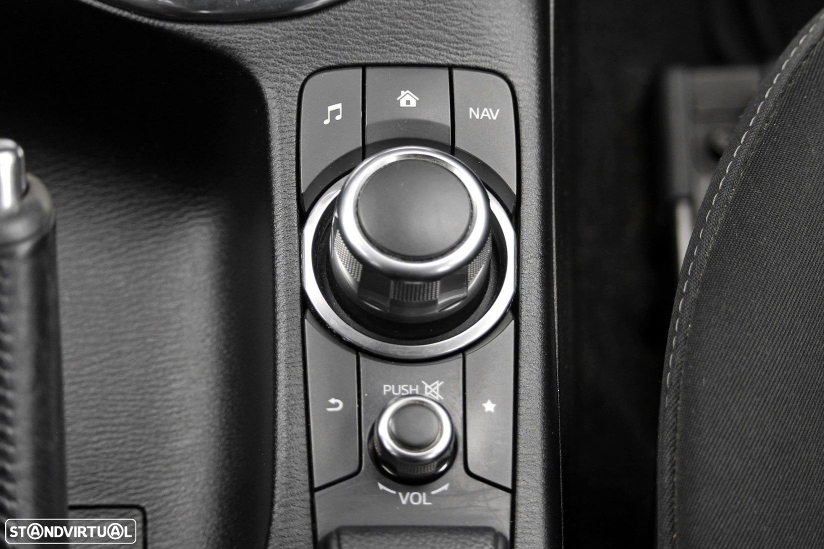 Mazda 2 1.5 Sky.Excellence Navi - 24
