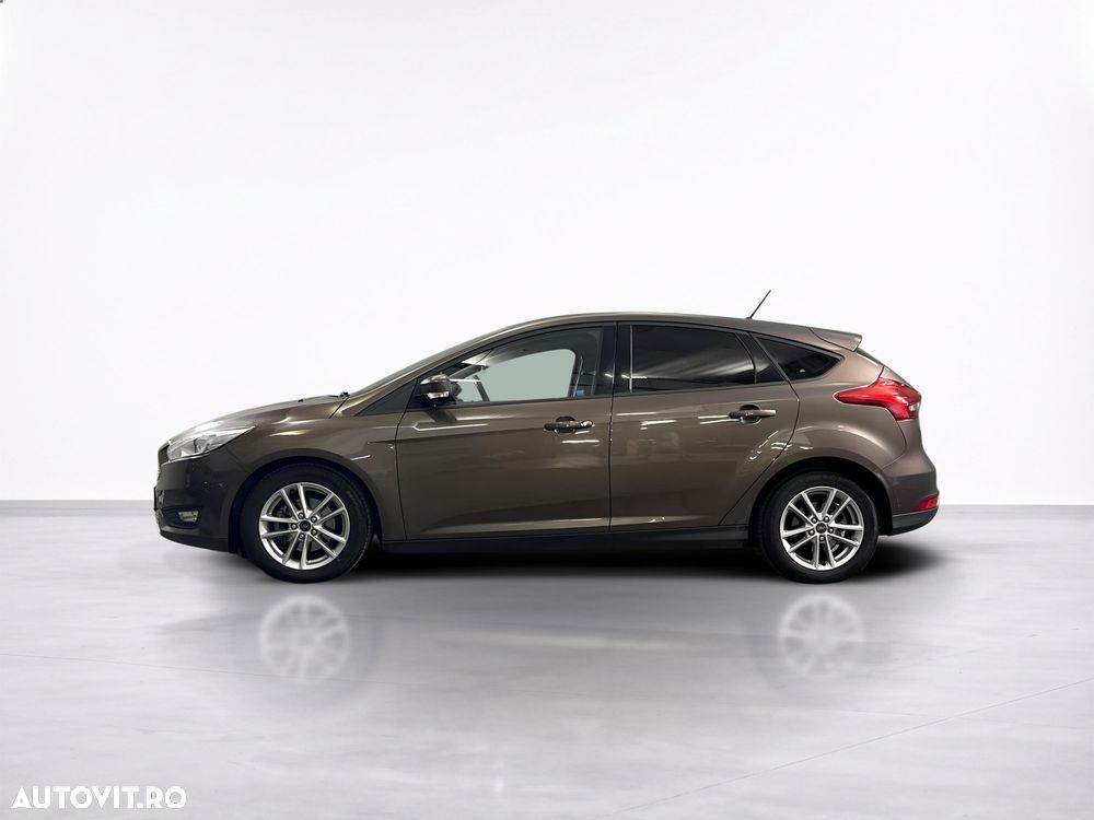 Ford Focus - 3