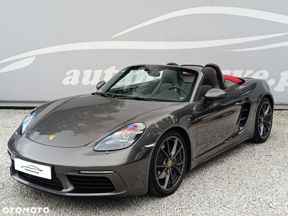 Porsche 718 Boxster - 1