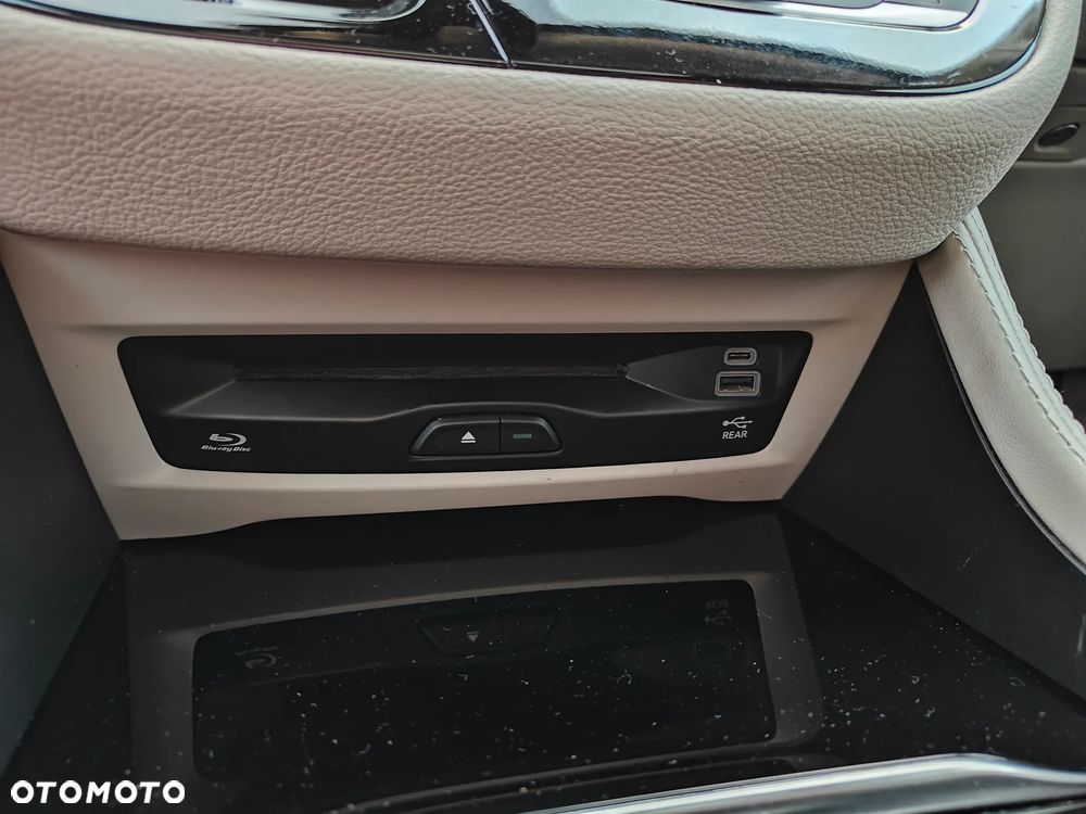 Chrysler Pacifica - 25