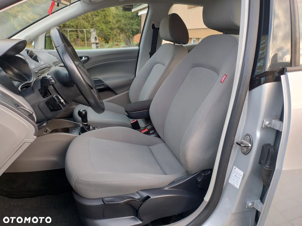 Seat Ibiza 1.4 16V Reference - 22