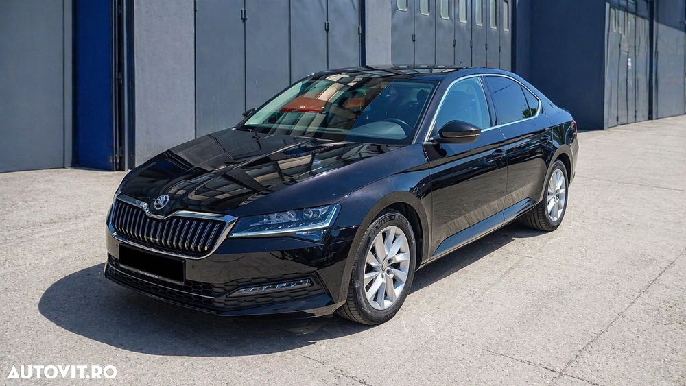 Skoda Superb 2.0 TDI DSG Style - 1