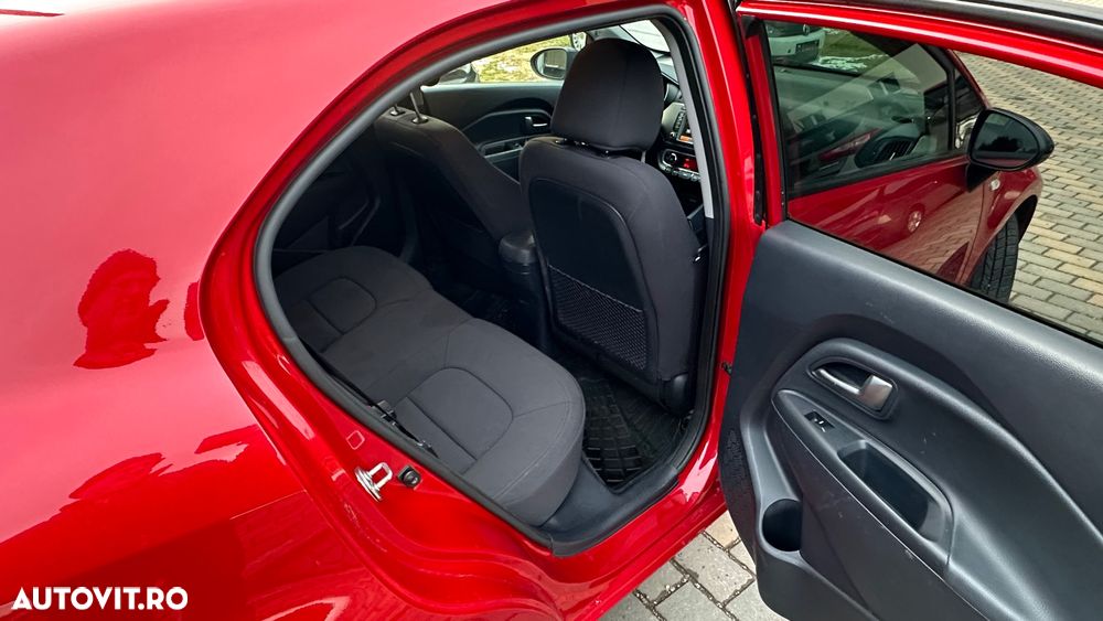 Kia Rio 1.1 CRDI Dream-Team Edition - 17